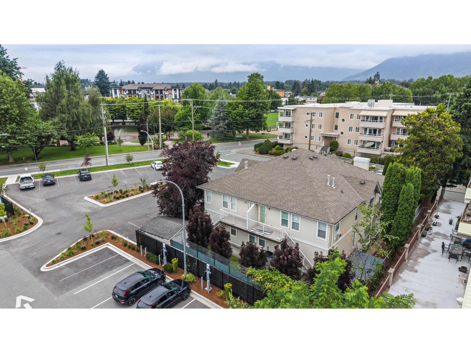3 46008 Bole Avenue, Chilliwack Downtown, Chilliwack, British Columbia  V2P 2V5 - Photo 2 - R3155999