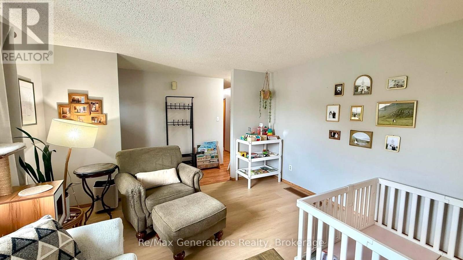 161 Newberry Crescent, Thunder Bay, Ontario  P7C 2E4 - Photo 4 - X13746400