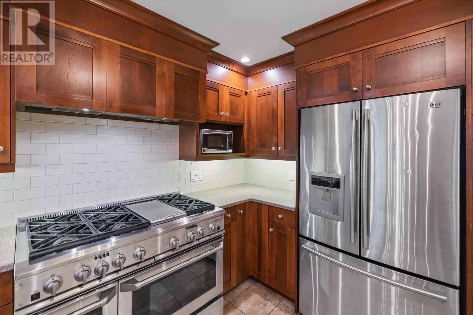 18 Newland Crescent, Charlottetown, Prince Edward Island  C1A 4H5 - Photo 10 - 202622471