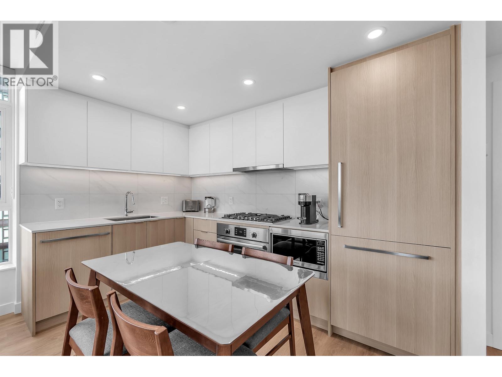1604 308 Alderson Avenue, Coquitlam, British Columbia  V3K 0J2 - Photo 7 - R3161626