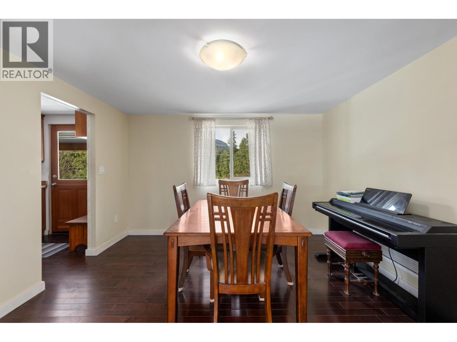 9660 Devine Street, D'arcy, British Columbia  V0N 1L0 - Photo 2 - R3161625