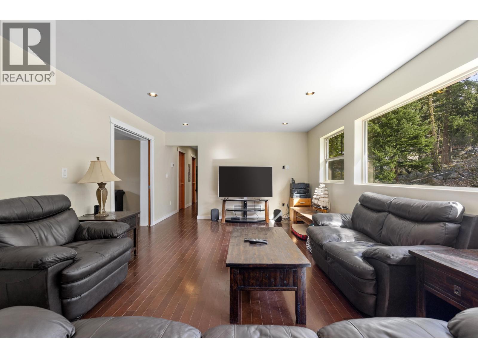 9660 Devine Street, D'arcy, British Columbia  V0N 1L0 - Photo 5 - R3161625