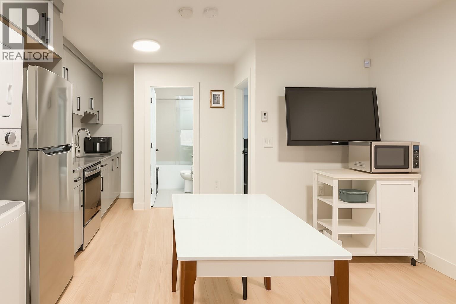 5302 Springdale Court, Burnaby, British Columbia  V5B 2B4 - Photo 31 - R3161630