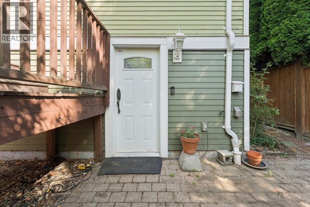 Garden 3401 Fleming Street, Vancouver, British Columbia  V5N 3V7 - Photo 4 - R3161628
