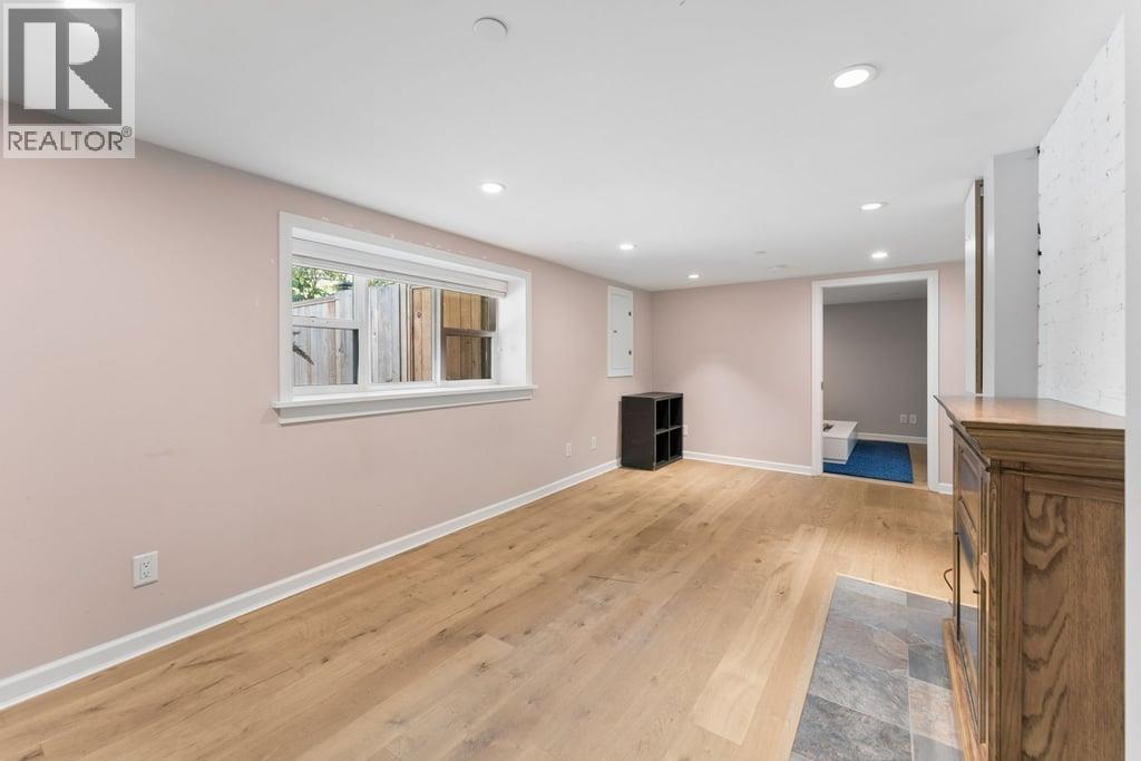 Garden 3401 Fleming Street, Vancouver, British Columbia  V5N 3V7 - Photo 5 - R3161628