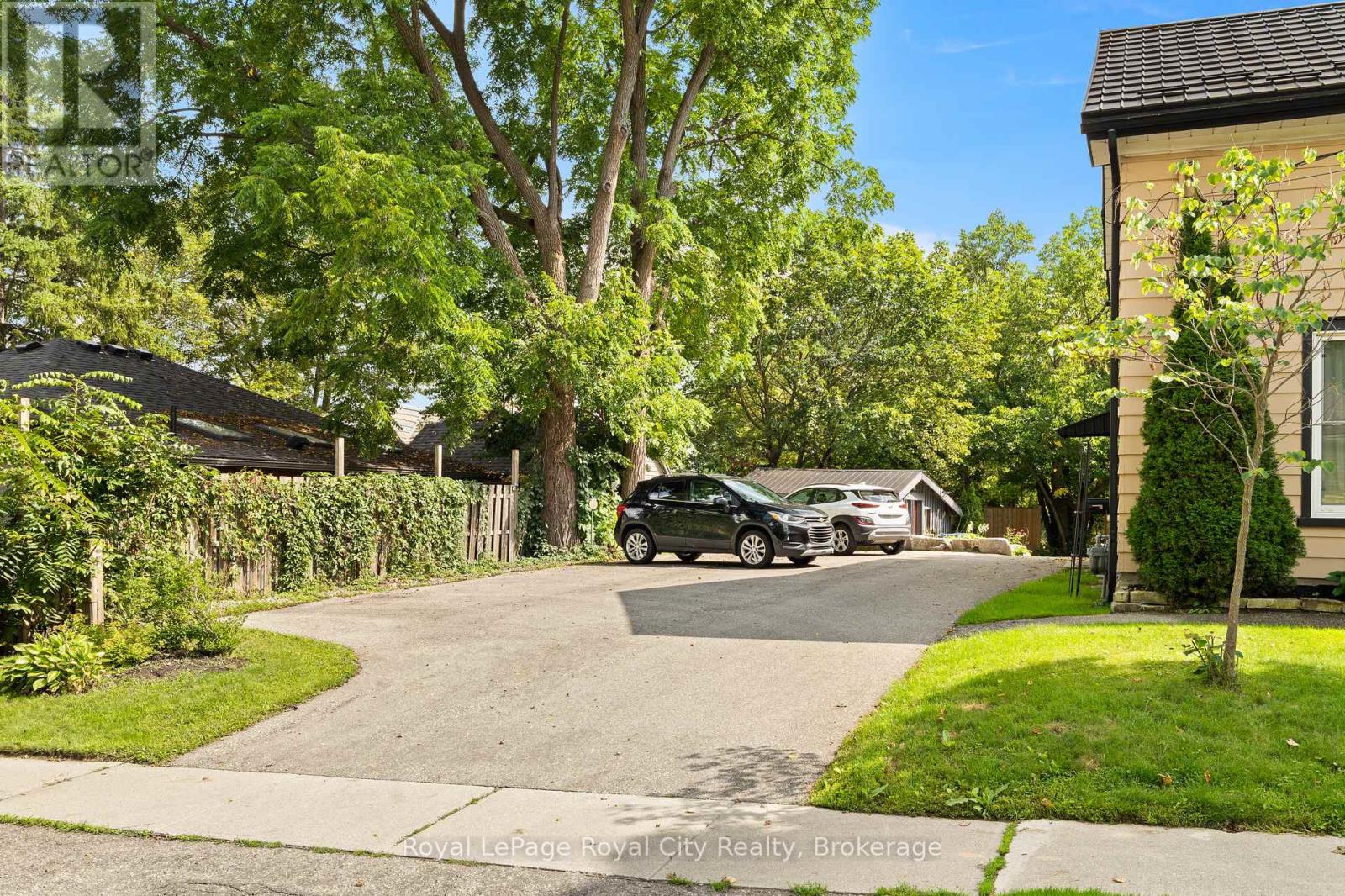 12 Foster Avenue, Guelph, Ontario  N1H 3B3 - Photo 2 - X13746454