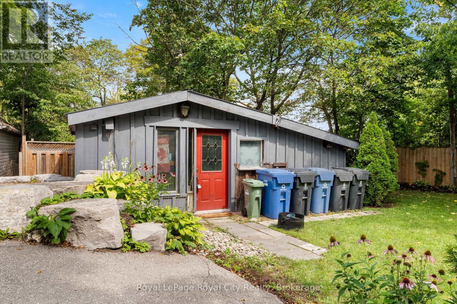 12 Foster Avenue, Guelph, Ontario  N1H 3B3 - Photo 3 - X13746454