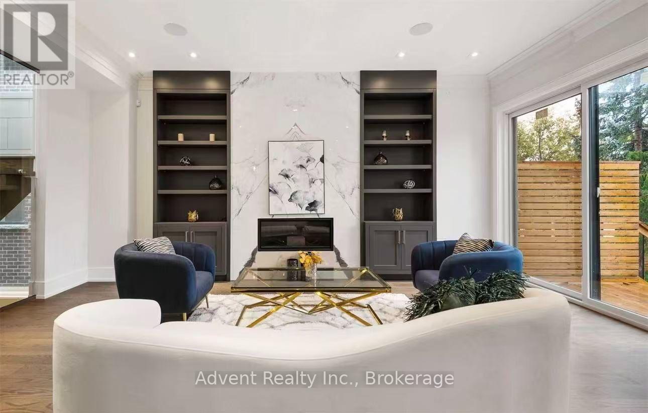 131B HOLMES AVENUE, Toronto, Ontario