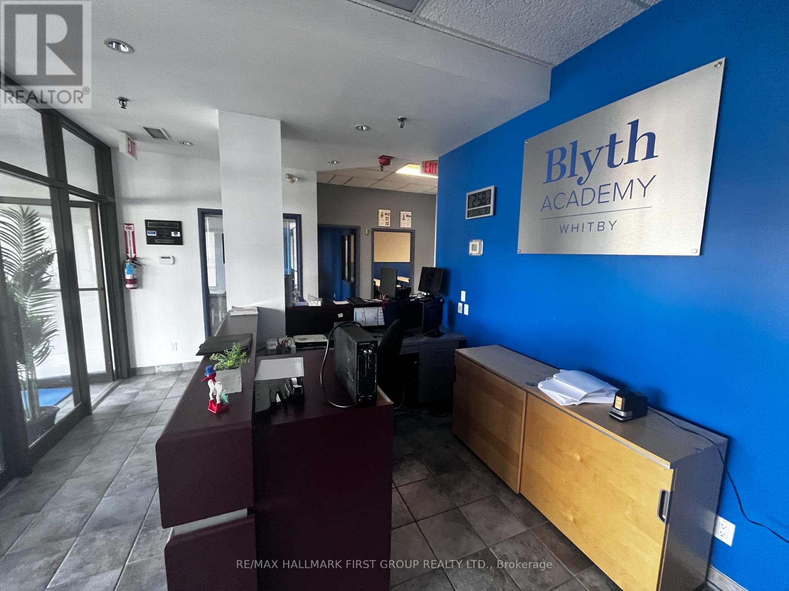 #1-4 - 209 Dundas Street E, Whitby, Ontario  L1N 2M4 - Photo 4 - E13595424