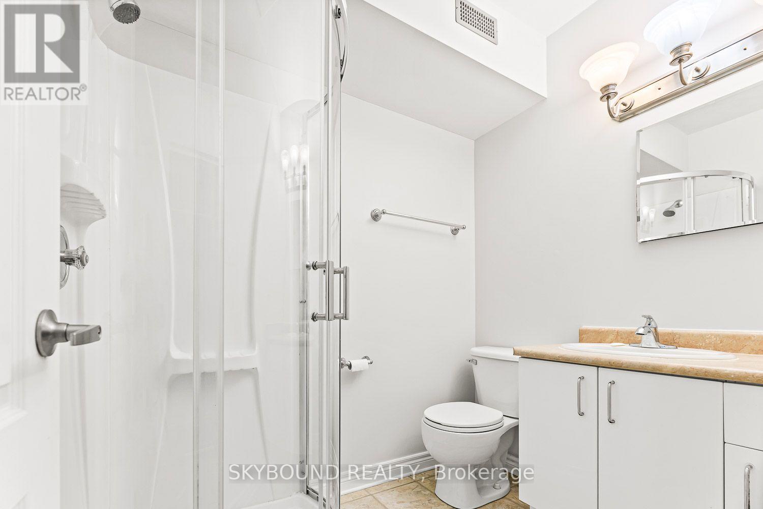 1 - 910 Kingston Road S, Toronto, Ontario  M4E 1S5 - Photo 18 - E13746384