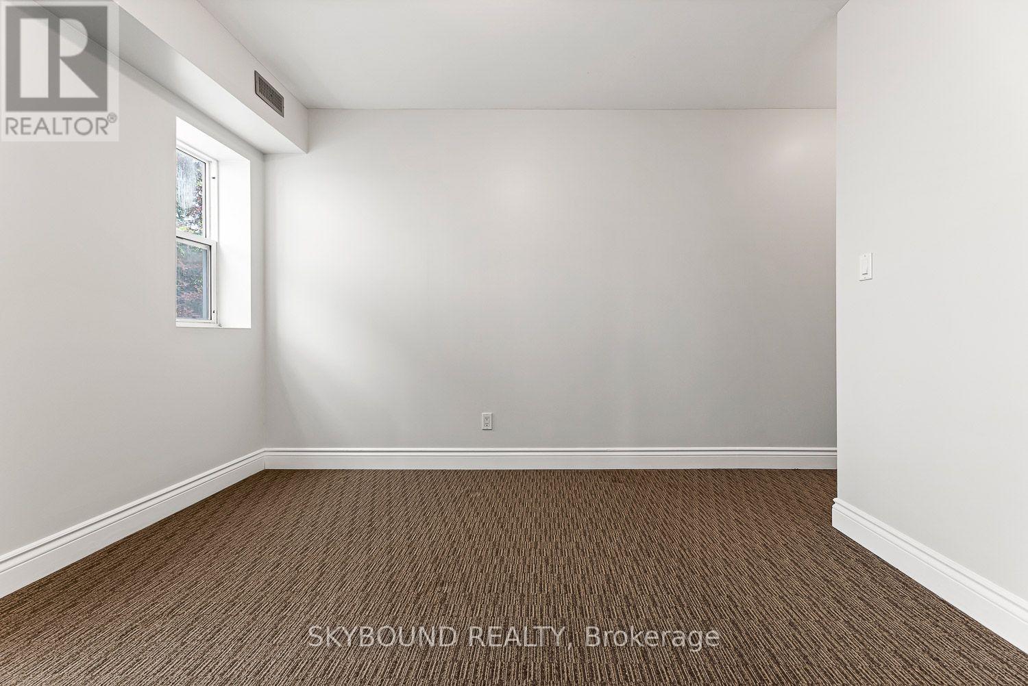 1 - 910 Kingston Road S, Toronto, Ontario  M4E 1S5 - Photo 20 - E13746384