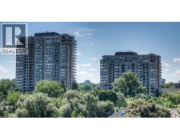 4 WILLOW Street Unit# 1104, waterloo, Ontario