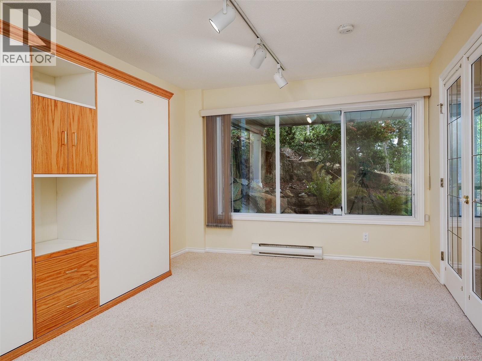 1 928 Bearwood Lane, Saanich, British Columbia  V8P 5A5 - Photo 23 - 1046902