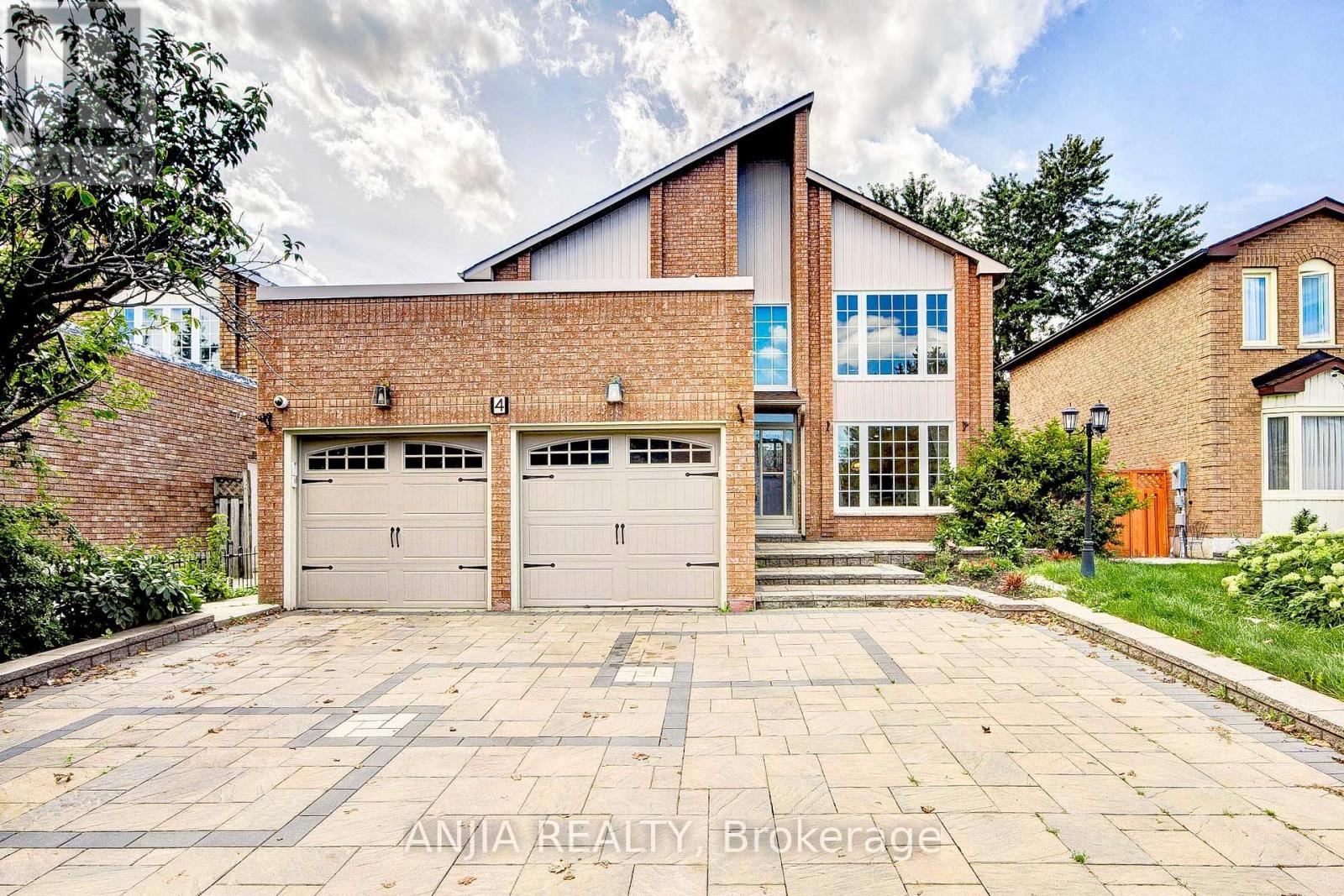 4 TOWNLEY AVENUE, Markham, Ontario