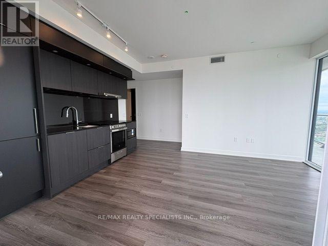 2605 - 448 Burnhamthorpe Road, Mississauga, Ontario L5B 0R4 - Photo 4 - W13745536