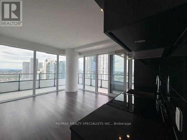 2605 - 448 Burnhamthorpe Road, Mississauga, Ontario L5B 0R4 - Photo 7 - W13745536