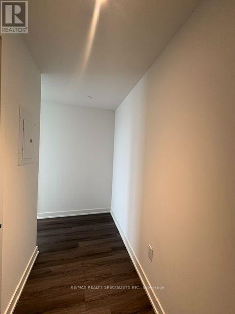 2605 - 448 Burnhamthorpe Road, Mississauga, Ontario L5B 0R4 - Photo 11 - W13745536
