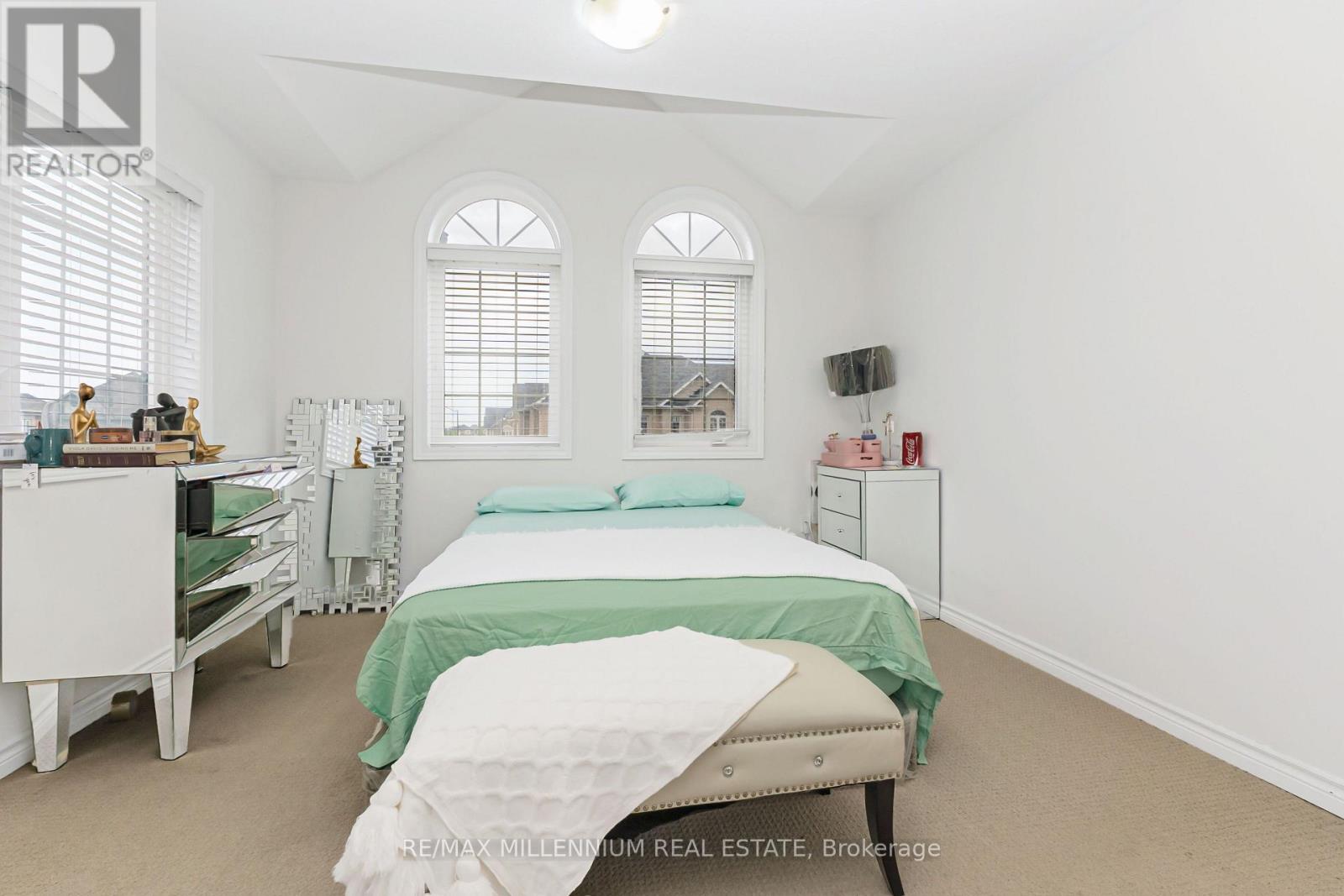 366 Remembrance Road, Brampton, Ontario  L7A 0C3 - Photo 35 - W13746364