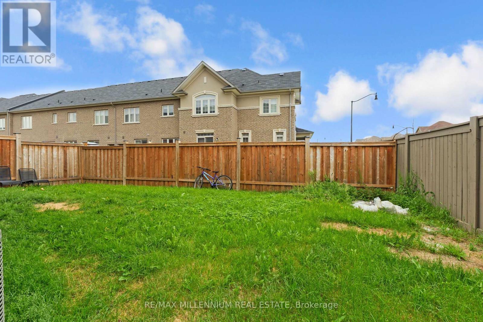 366 Remembrance Road, Brampton, Ontario  L7A 0C3 - Photo 42 - W13746364