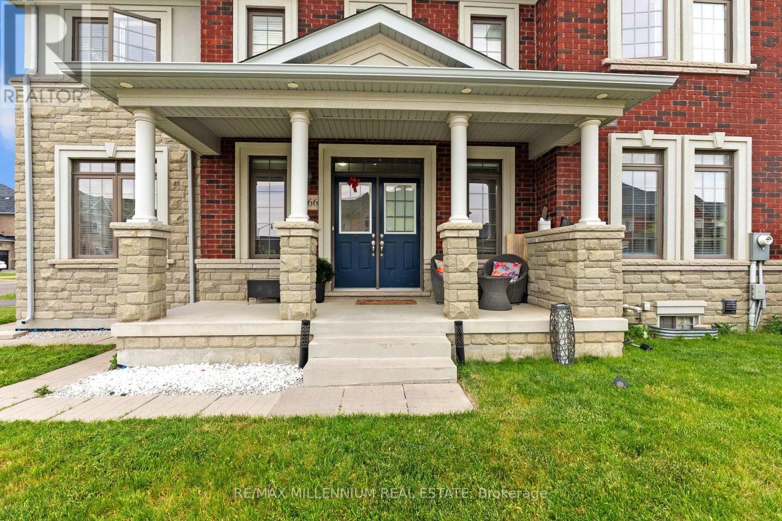 366 Remembrance Road, Brampton, Ontario  L7A 0C3 - Photo 5 - W13746364