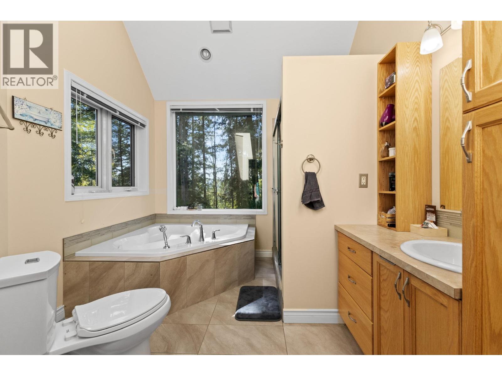 1897 Dragon Hill Road, Quesnel, British Columbia  V2J 4B9 - Photo 10 - R3161649