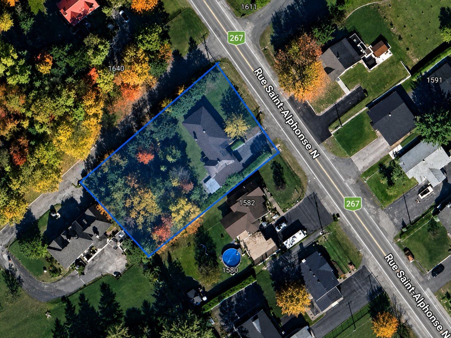 1602 Rue St-Alphonse N. Thetford Mines Quebec Canada G6G6G6 5