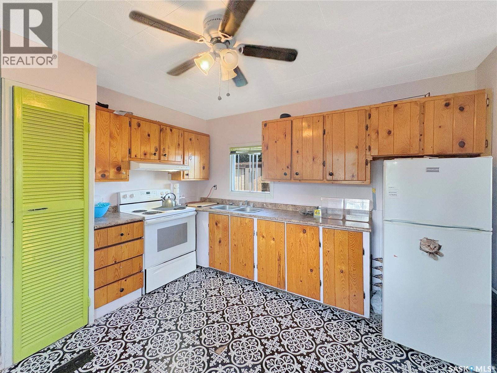 431 32nd Street, Battleford, Saskatchewan  S0M 0E0 - Photo 7 - SK047470