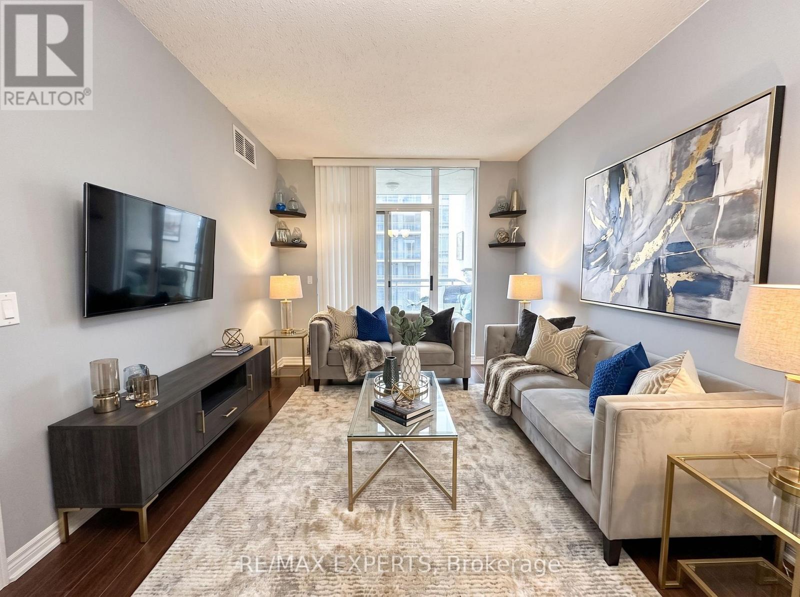 209 - 1359 Rathburn Road, Mississauga, Ontario  L4W 5P7 - Photo 4 - W13743308