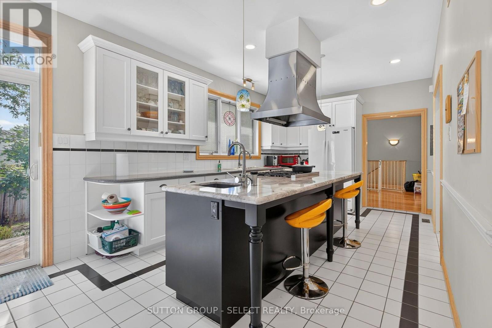 173 Whiteacres Drive, London North, Ontario  N6G 4N2 - Photo 16 - X13746524