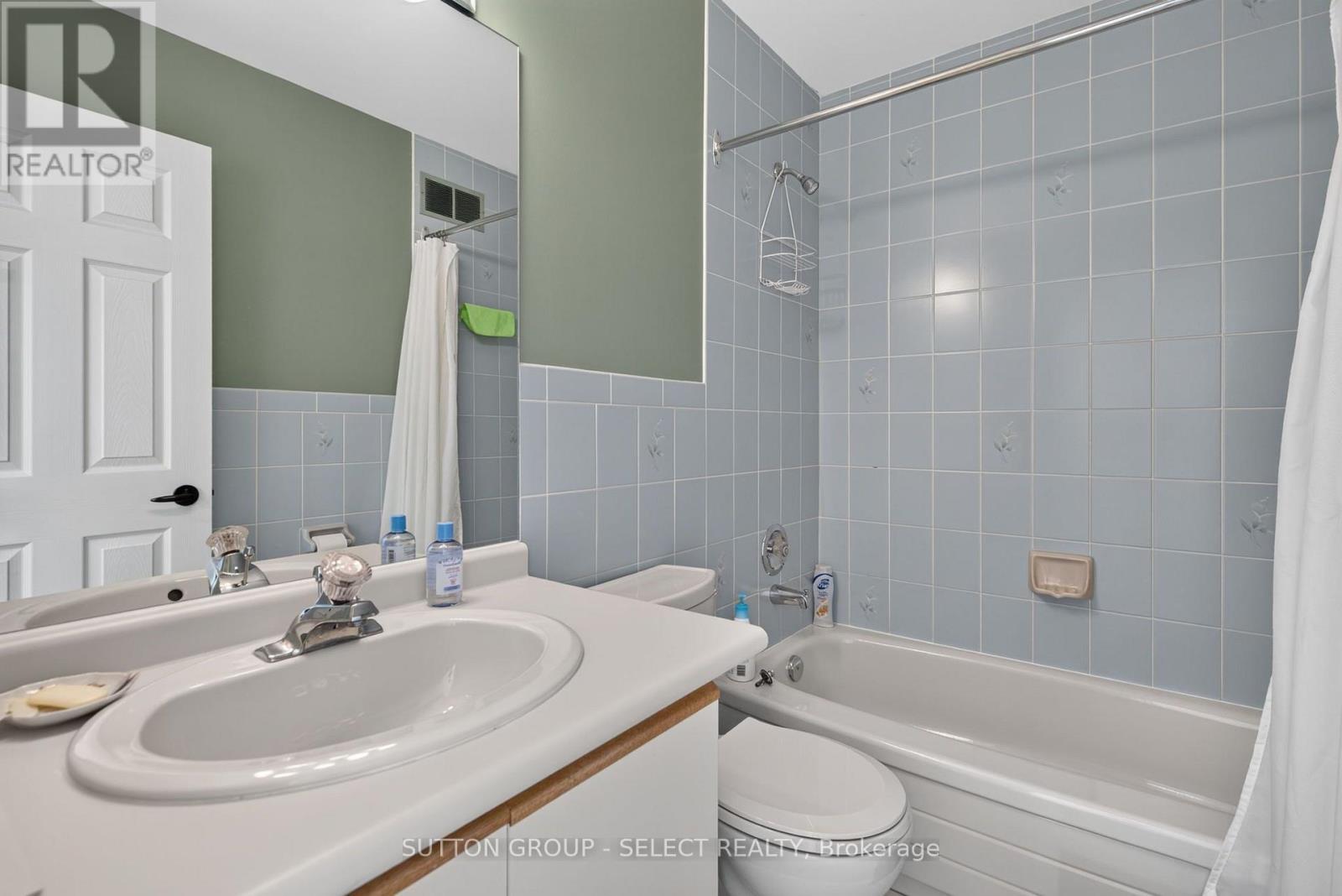 173 Whiteacres Drive, London North, Ontario  N6G 4N2 - Photo 37 - X13746524