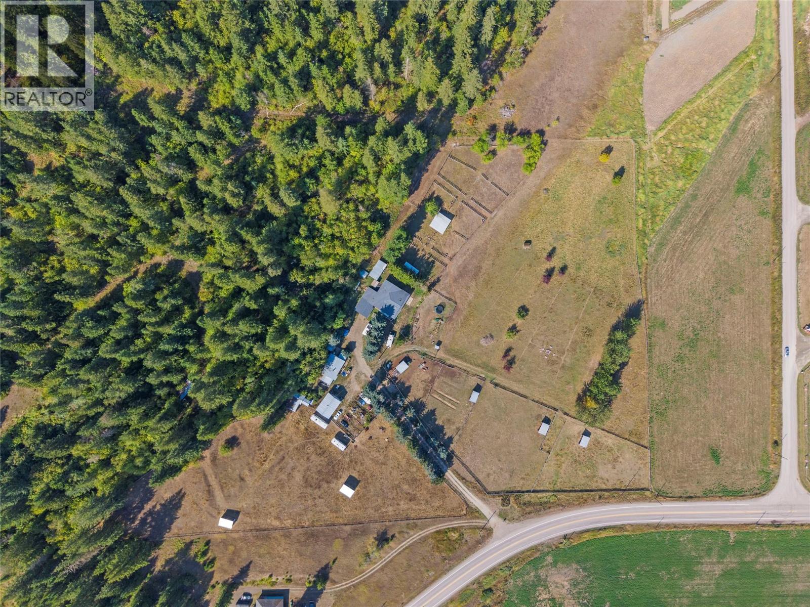 6778 97a Highway, Grindrod, British Columbia  V0E 1V0 - Photo 9 - 10399234