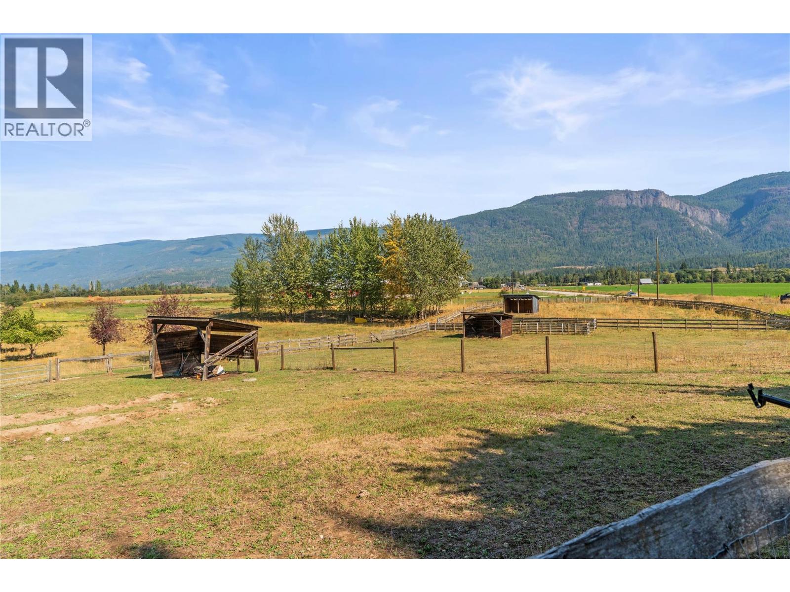 6778 97a Highway, Grindrod, British Columbia  V0E 1V0 - Photo 64 - 10399234