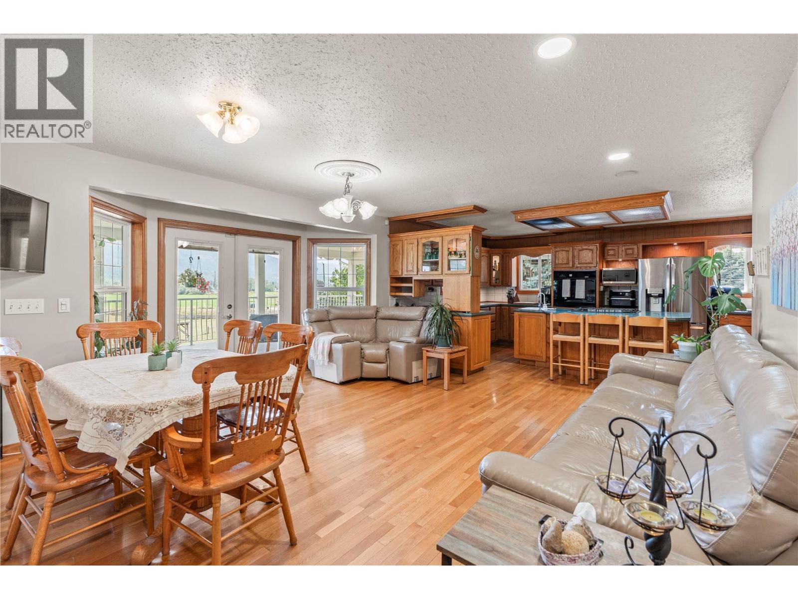 6778 97a Highway, Grindrod, British Columbia  V0E 1V0 - Photo 22 - 10399234