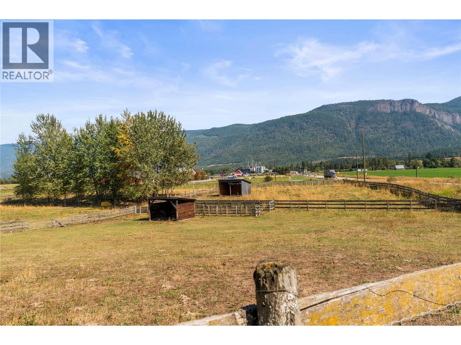 6778 97a Highway, Grindrod, British Columbia  V0E 1V0 - Photo 62 - 10399234