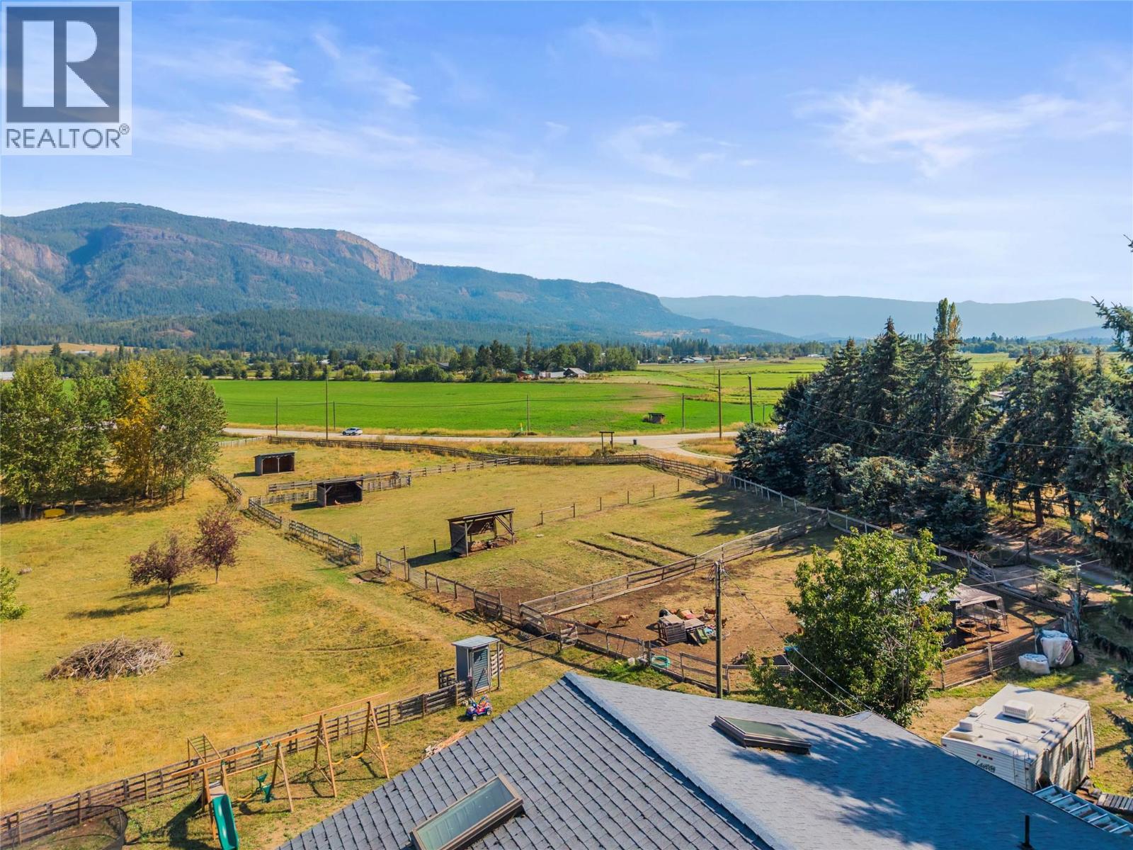 6778 97a Highway, Grindrod, British Columbia  V0E 1V0 - Photo 78 - 10399774