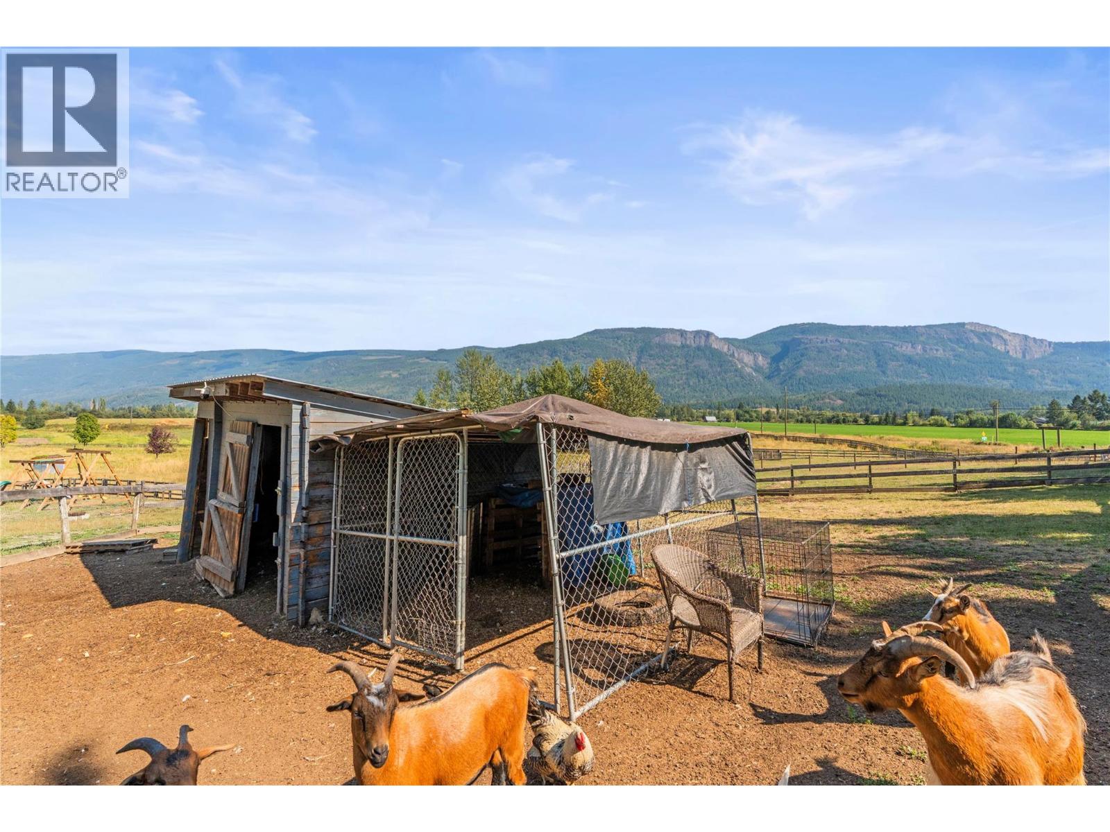 6778 97a Highway, Grindrod, British Columbia  V0E 1V0 - Photo 66 - 10399774