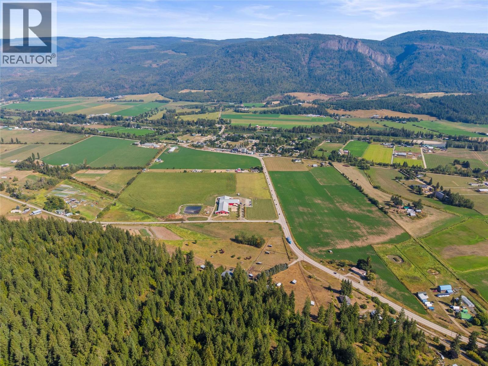 6778 97a Highway, Grindrod, British Columbia  V0E 1V0 - Photo 51 - 10399774