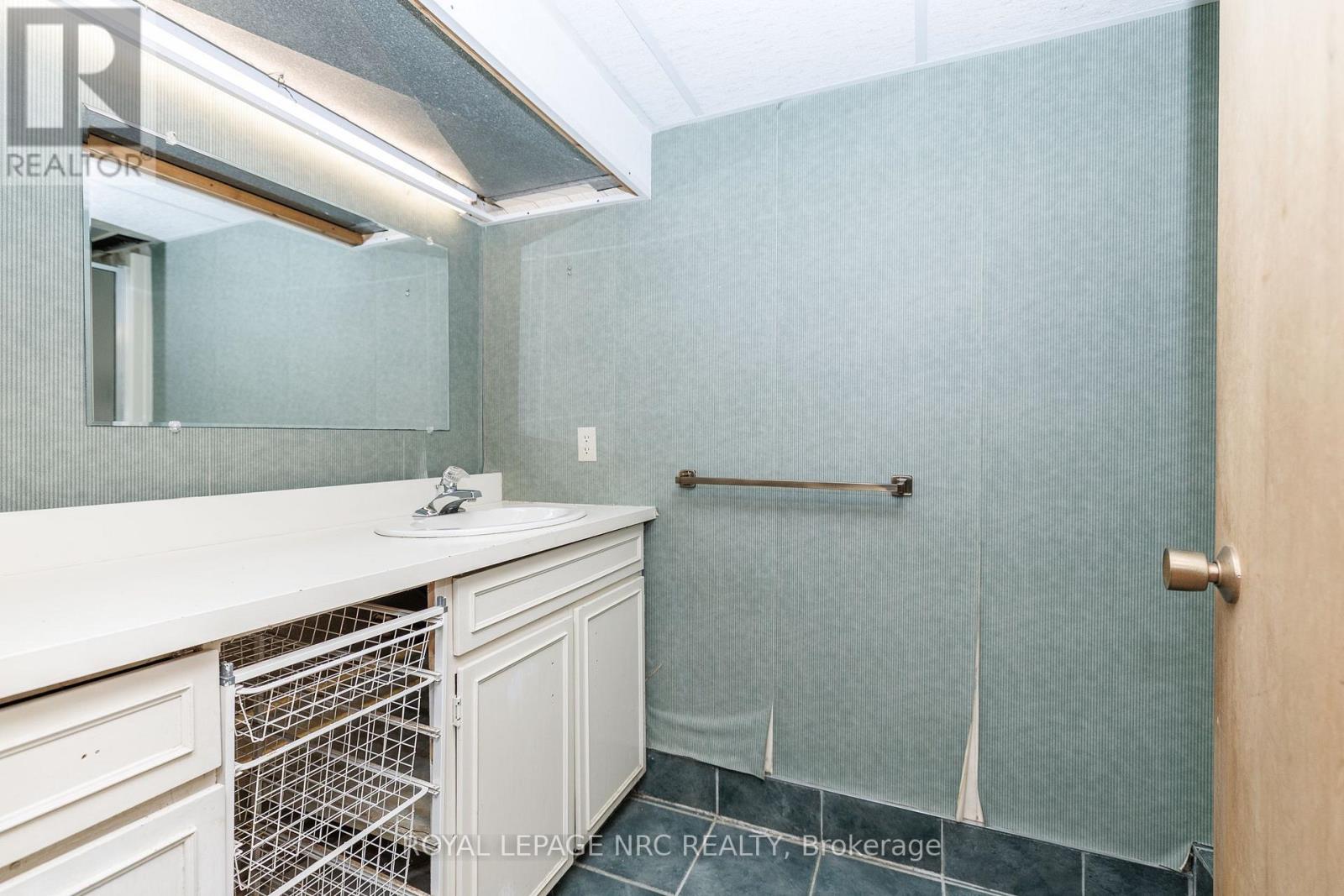 206 Parnell Road, St. Catharines, Ontario  L2M 1V6 - Photo 32 - X13746580
