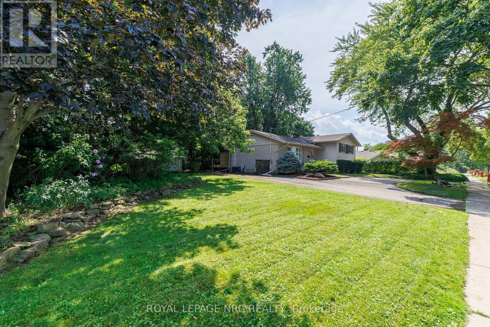 206 Parnell Road, St. Catharines, Ontario  L2M 1V6 - Photo 4 - X13746580