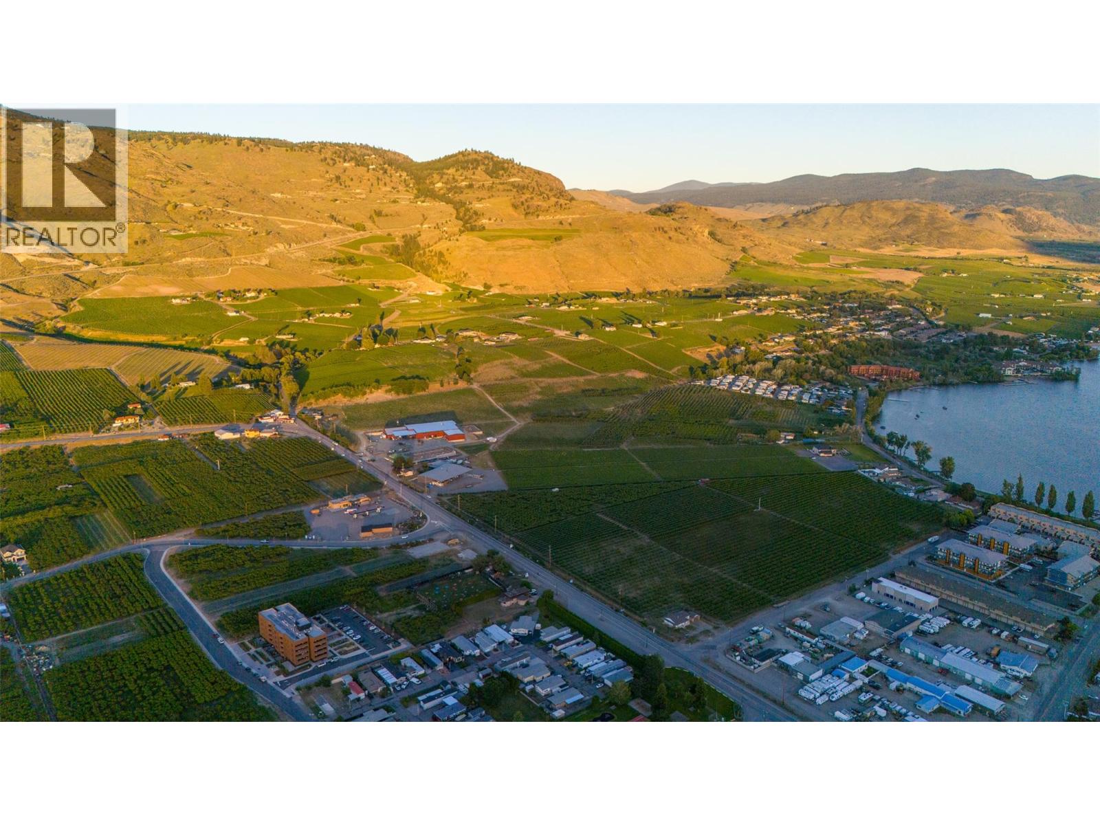 5221 45 Street Osoyoos Photo 5