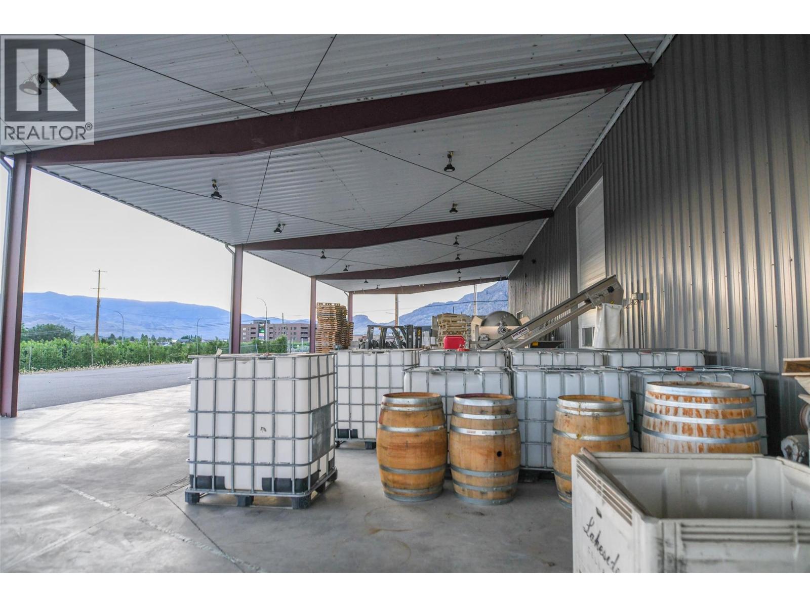5221 45 Street Osoyoos Photo 41