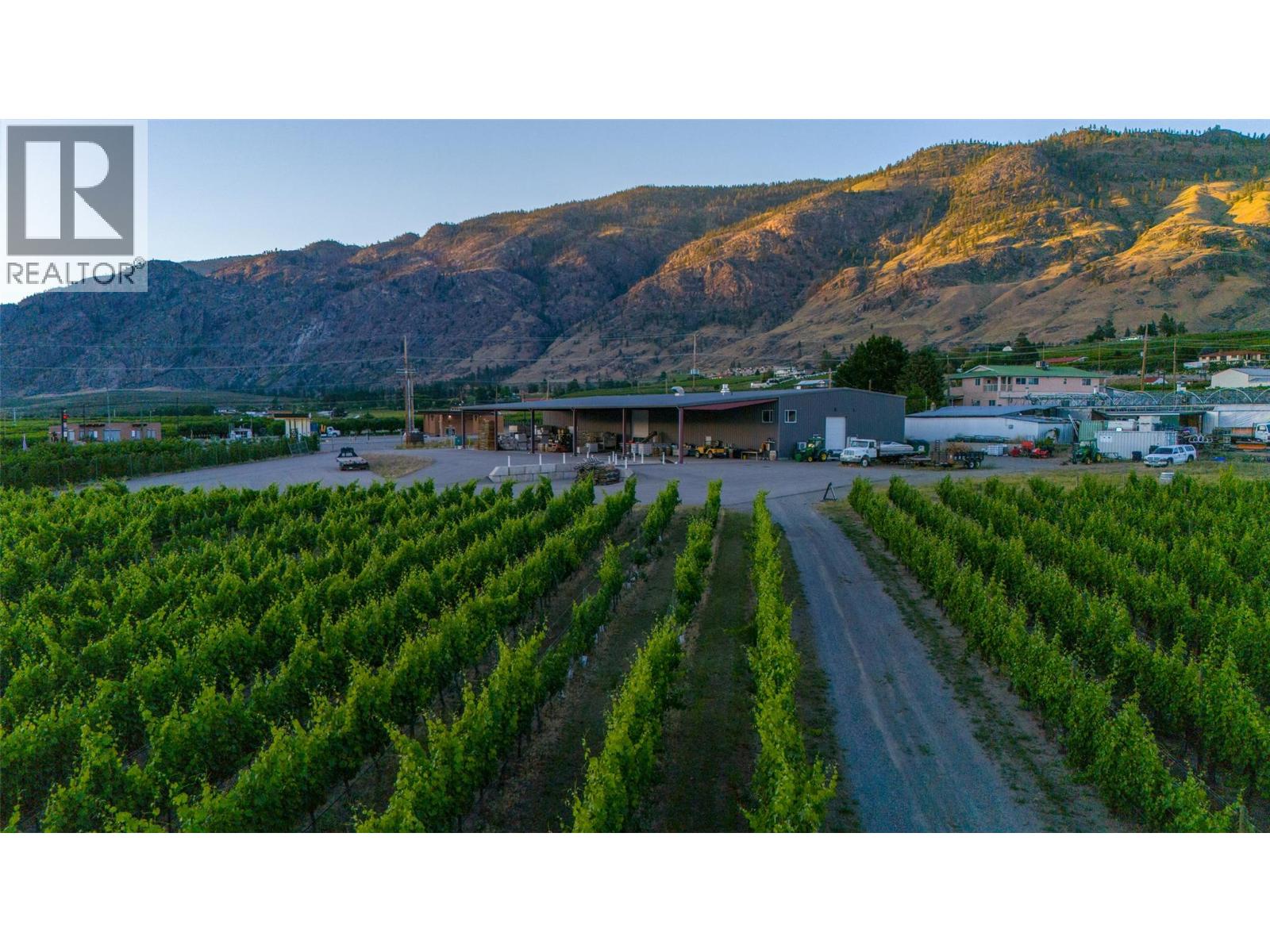 5221 45 Street Osoyoos Photo 35