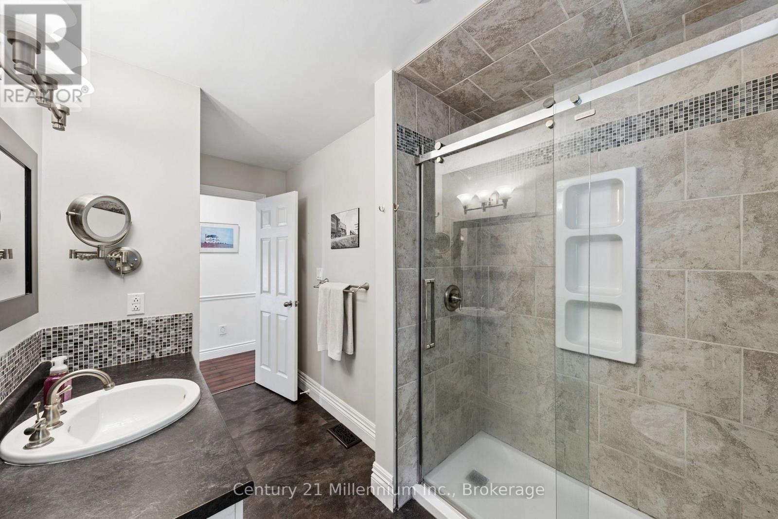128 Parklane Crescent, Meaford, Ontario N4L 1A6 - Photo 16 - X13746540