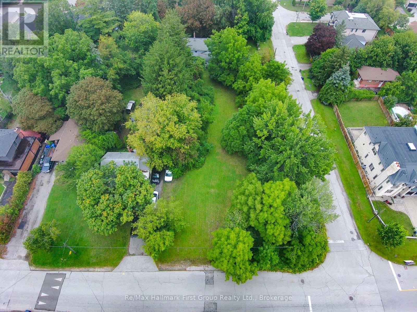98 Euclid Avenue, Toronto, Ontario  M1C 1J9 - Photo 1 - E13746516