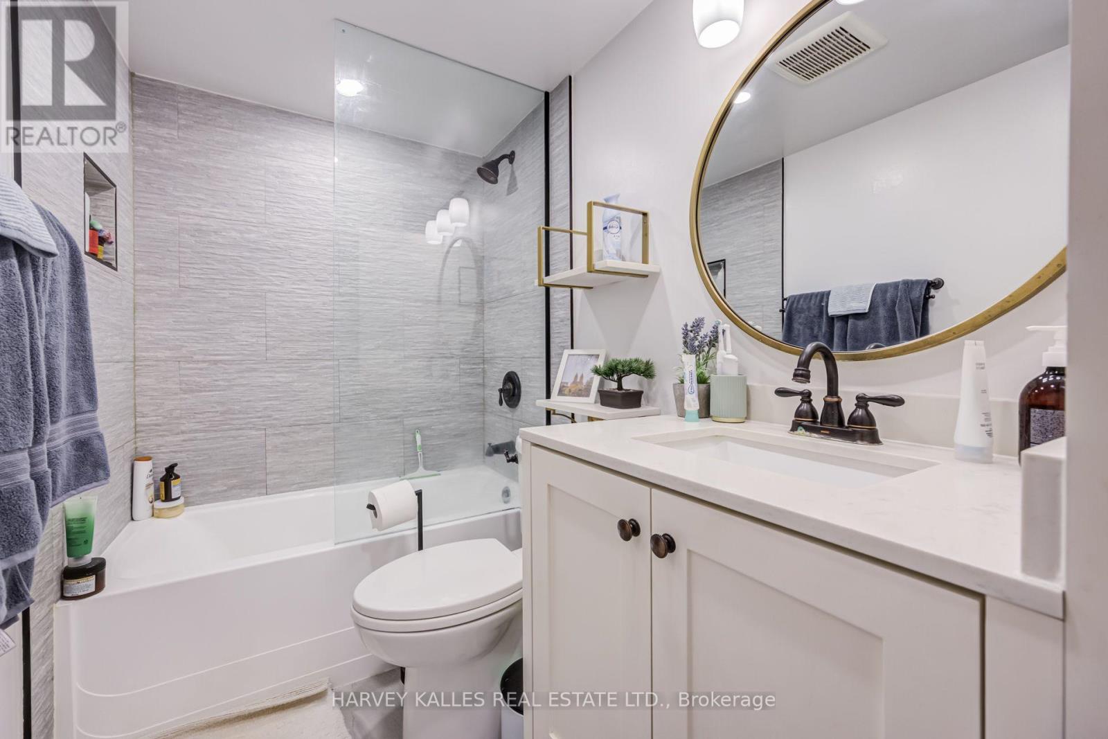 1801 - 50 Lynn Williams Street, Toronto, Ontario M6K 3R9 - Photo 15 - C13746528