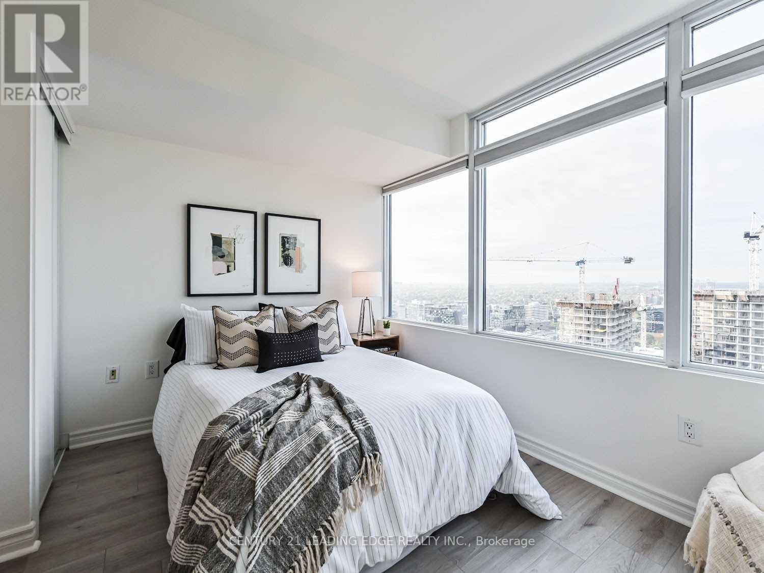 4211 - 25 Telegram Mews, Toronto, Ontario  M5V 3Z1 - Photo 9 - C13746530