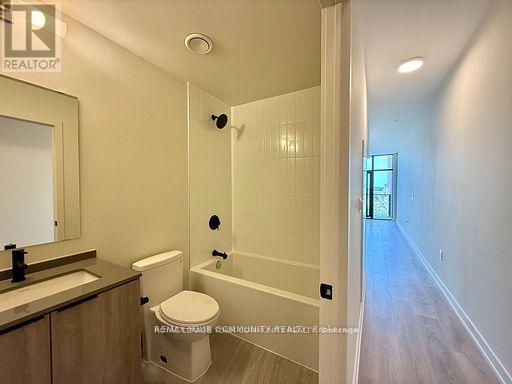 Uph 07 - 181 Sterling Road, Toronto, Ontario M6R 0B2 - Photo 5 - C13746608