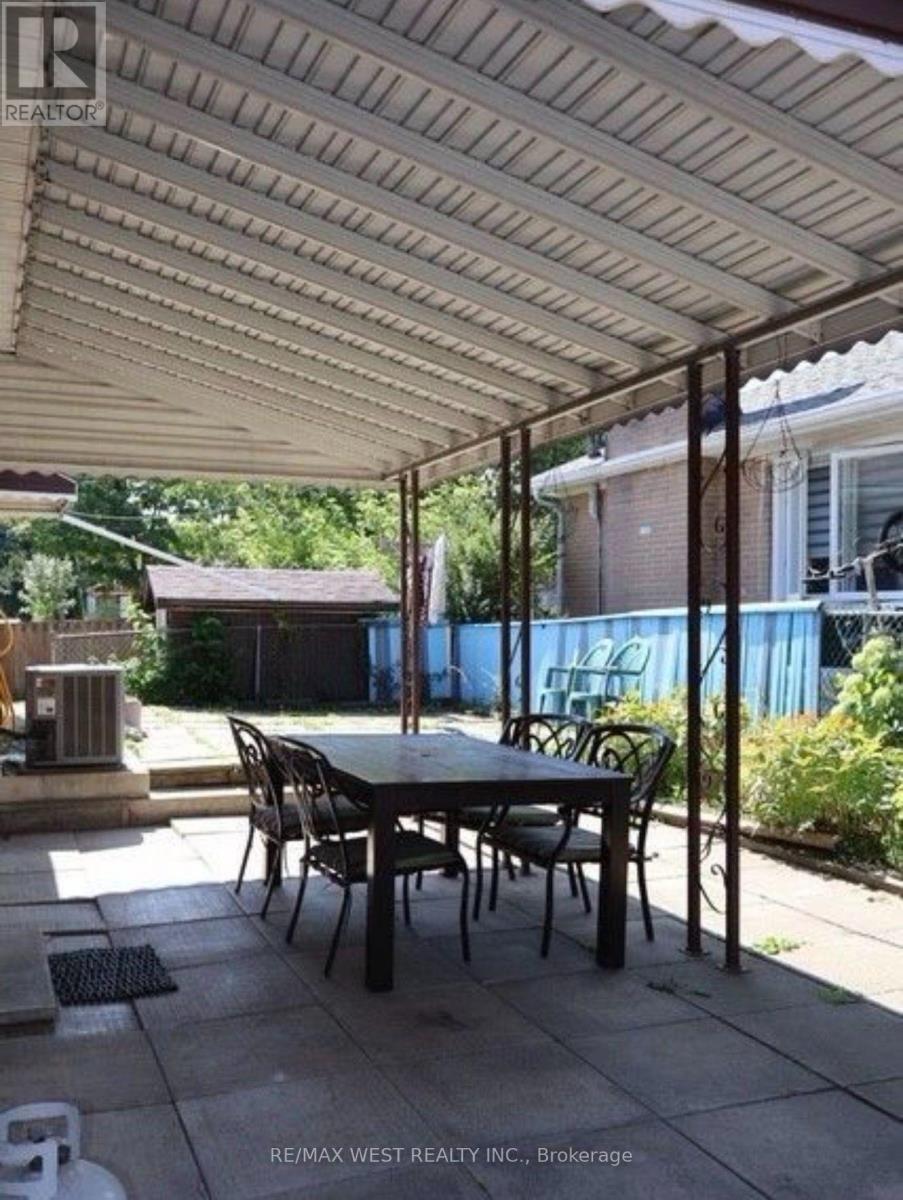 408 Drewry Avenue, Toronto, Ontario M2R 2K5 - Photo 15 - C13746614