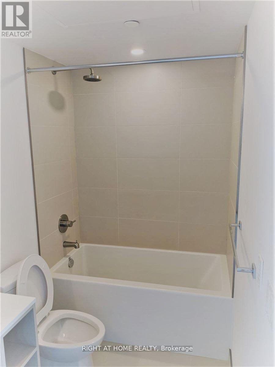 1021 - 19 Western Battery Road, Toronto, Ontario  M6K 3S4 - Photo 7 - C13746660