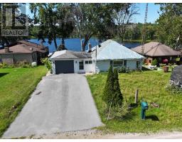 24 COSY COVE LANE, Tweed, Ontario